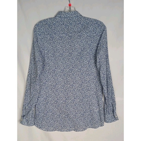 Eddie Bauer Women's Shirt Sz M Classic Fit Blue White Print Roll-Tap - Picture 2 of 7